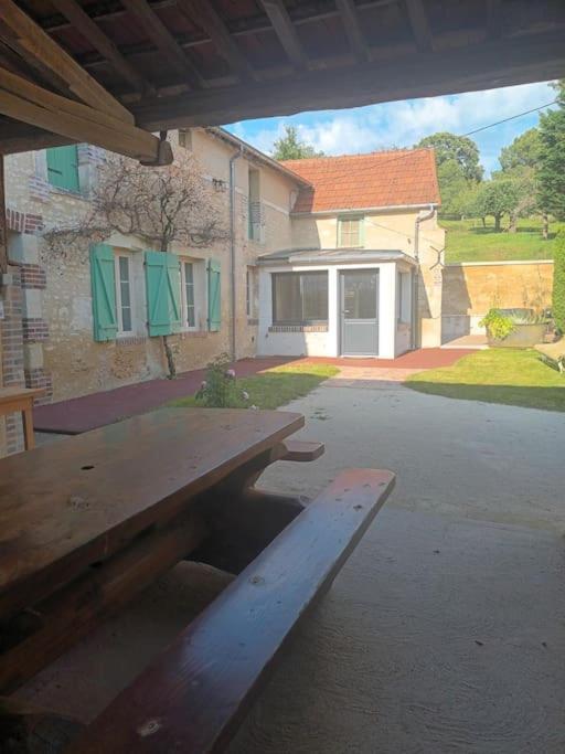 Maison De Campagne Lindry Екстериор снимка